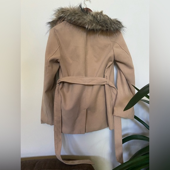 🔸 Forever 21 🔸 tan pea coat - Picture 2 of 7